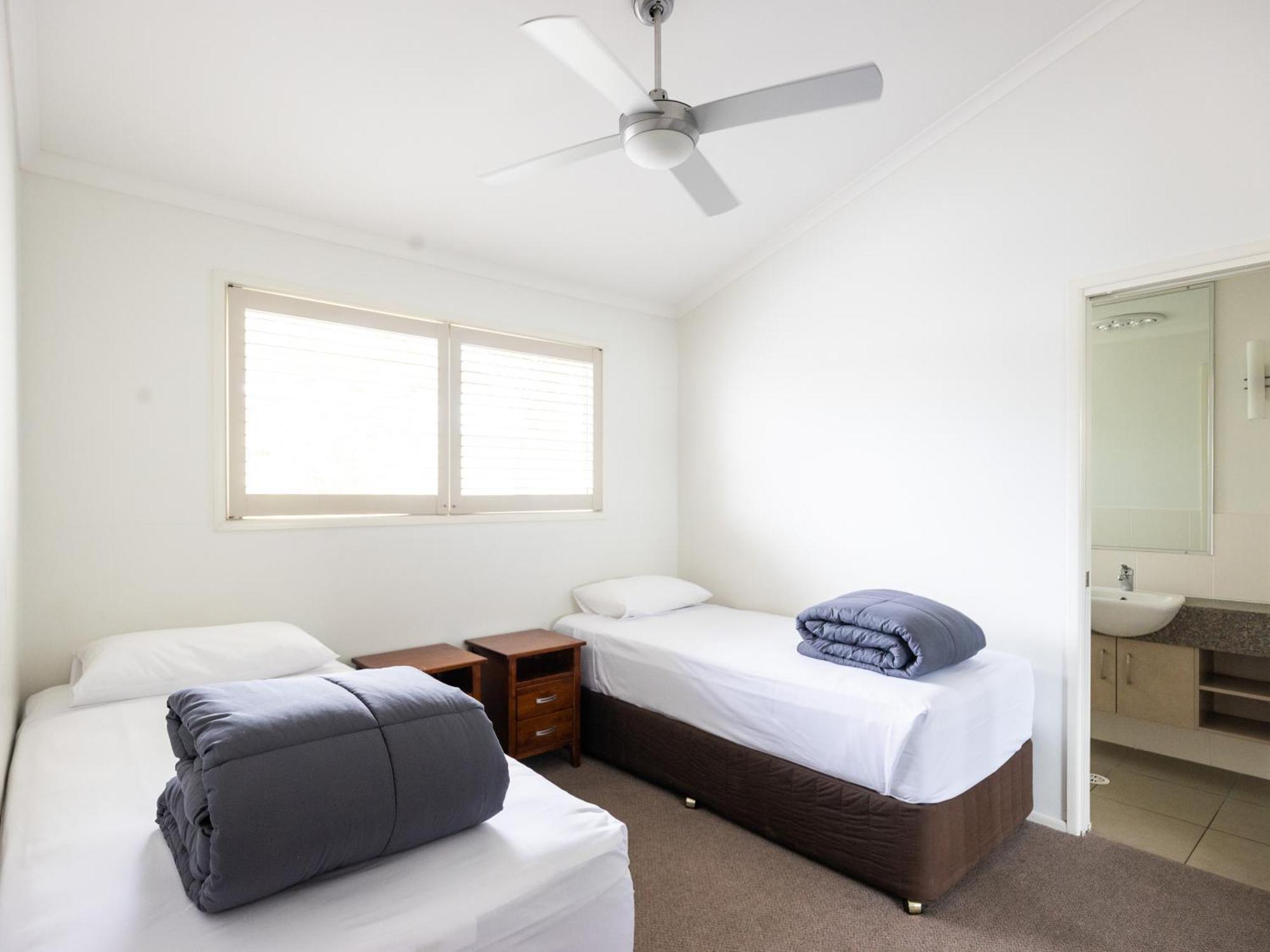 Nrma Treasure Island Holiday Resort Gold Coast Ruang foto